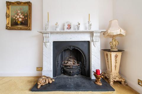 606 Sidcup Road, London, SE9 3AN