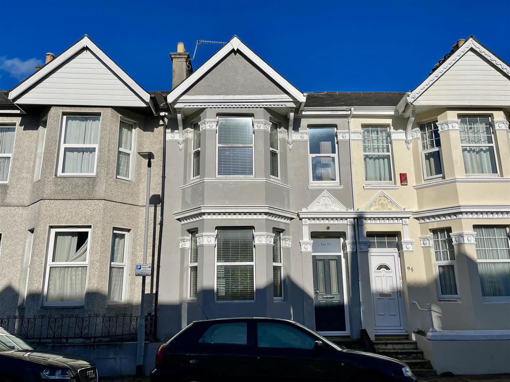 Knighton Road, Plymouth PL4 3 bed terraced house - £250,000