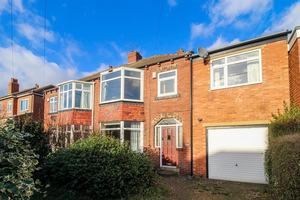 Beechwood Grove, Wakefield WF4 4 bed semidetached house for sale £
