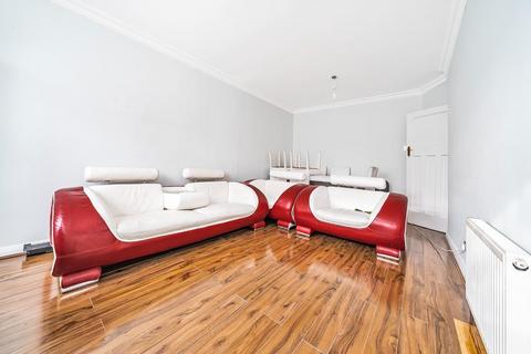 16 Oakmere Road, London, SE2 0XX