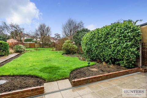 45 Manor Way, Bexleyheath, DA7 6JW