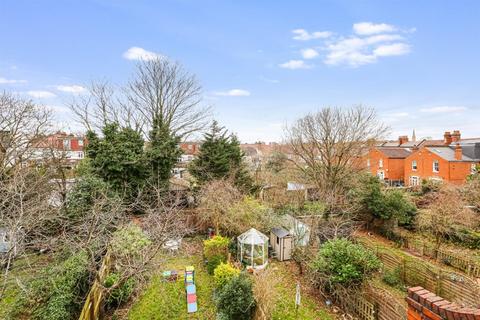 12 Levendale Road, London, SE23 2TW