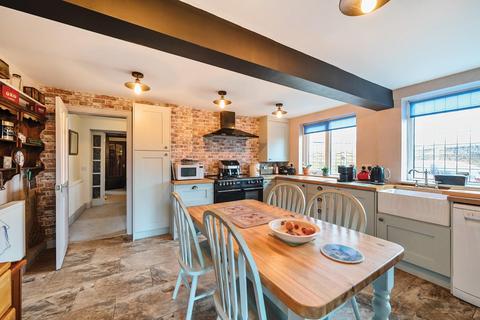 Londesborough Cottage, 24 Barff Lane, Brayton, Selby, YO8 9ET