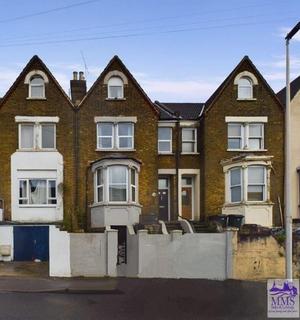 4 bedroom terraced house for sale - Gravesend Road, Strood