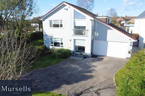 4 bedroom detached house for sale, Middle Road, Poole BH16