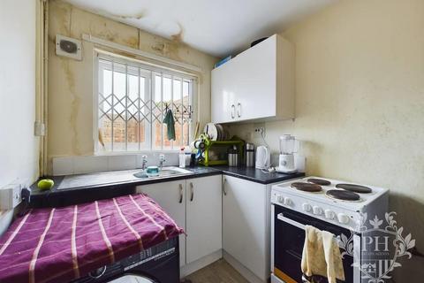 2 bedroom terraced house for sale, King Street, Middlesbrough