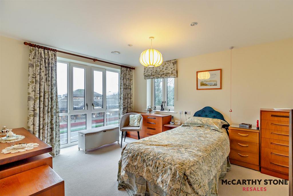 Double Bedroom