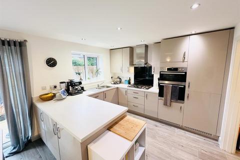 4 bedroom detached house for sale, Wildings Grove, Davenham, Northwich