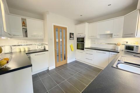 39 Dulsie Road, Talbot Woods, Bournemouth, BH3 7DY