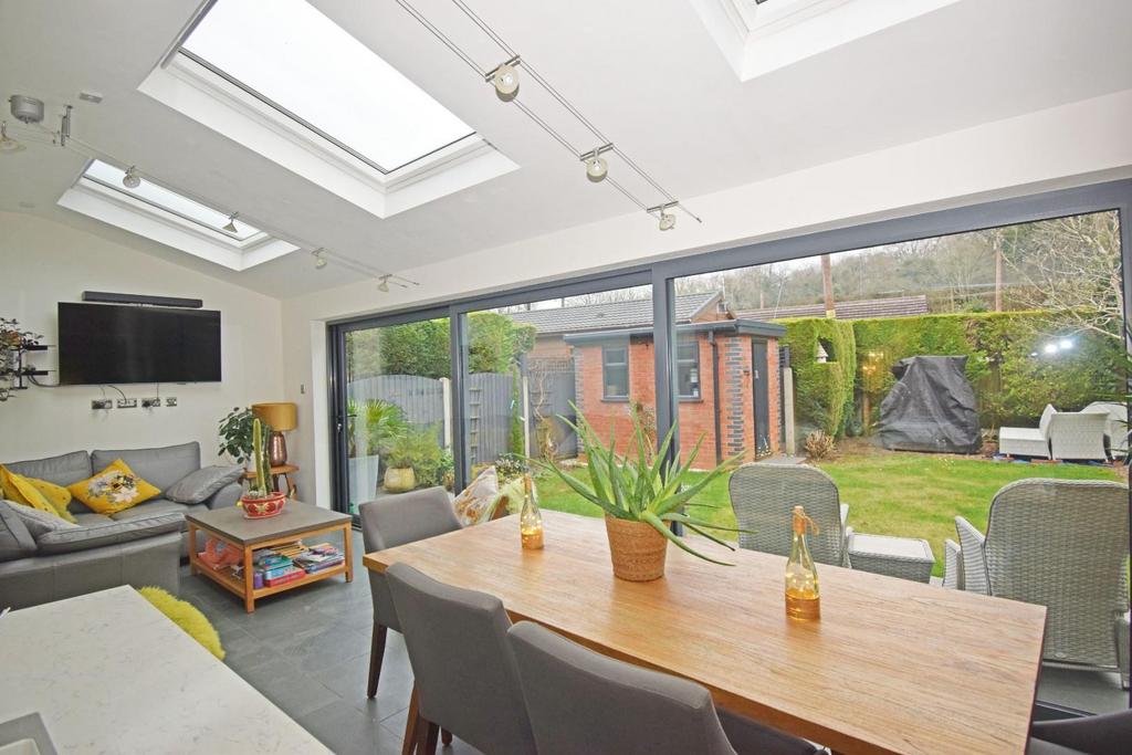 17 Badger Way, Blackwell... 4 bed detached house £530,000