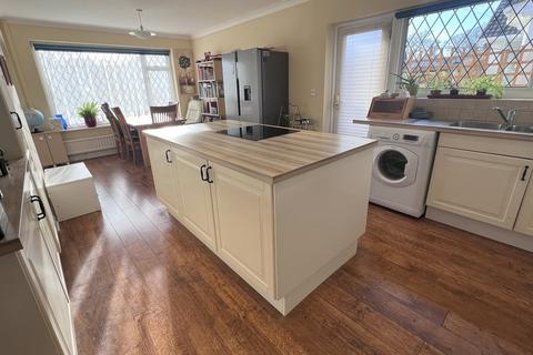 3 bedroom detached bungalow for sale, Lydlinch Close, West Parley, Ferndown, BH22