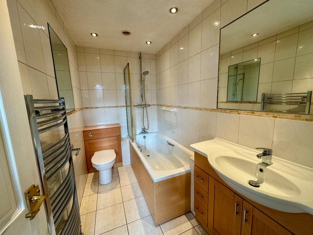 Bathroom/w.c.