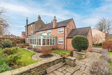 6 bedroom detached house for sale, Market Place, Kegworth