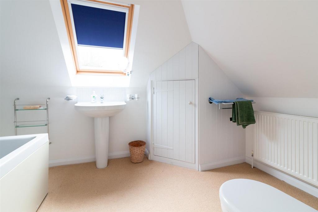 Annexe bathroom