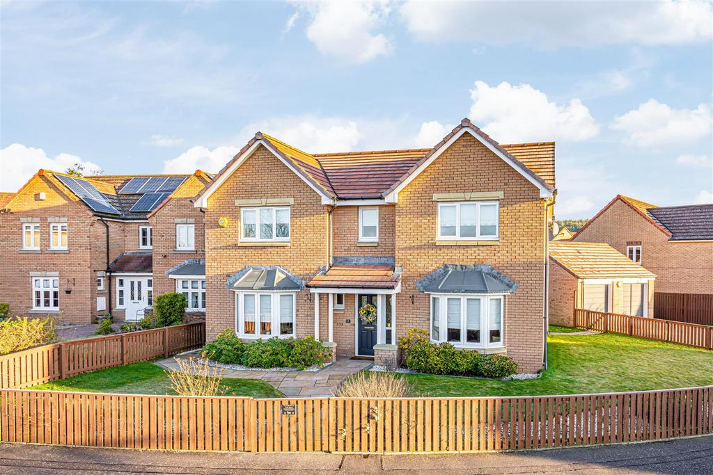 7 Kingfisher Place, Dunfermline, KY11 8JJ 4 bed detached house for sale