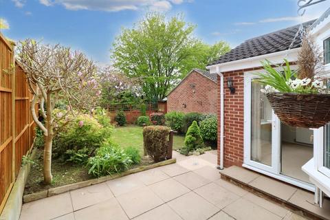 3 bedroom detached bungalow for sale, Rawnsley Drive, Kenilworth