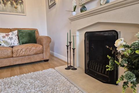 1 Blacksmith Row, Lytham St Annes, FY8 4UE