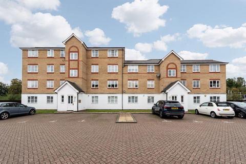 2 bedroom apartment to rent, Clarence Close, Barnet, London