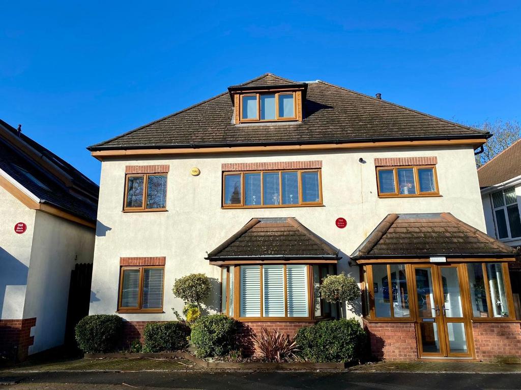 Birmingham Road, Sutton Coldfield 2 bed apartment for sale £180,000