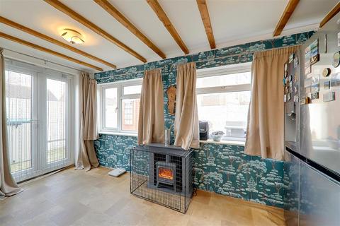 74 Rectory Gardens, Worthing, BN14 7TQ