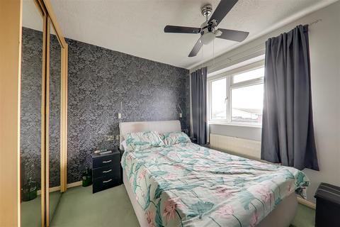 74 Rectory Gardens, Worthing, BN14 7TQ