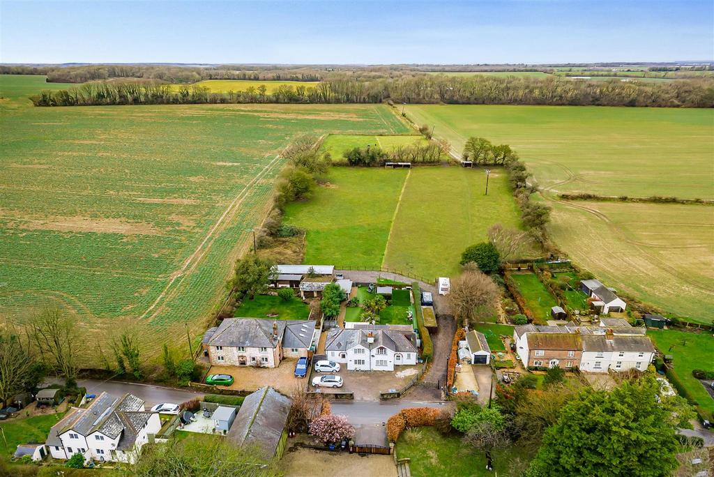 Cox Hill, Shepherdswell, Dover CT15 3 bed semidetached house for sale