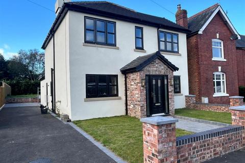 4 bedroom detached house for sale, Old Chirk Road, Gobowen