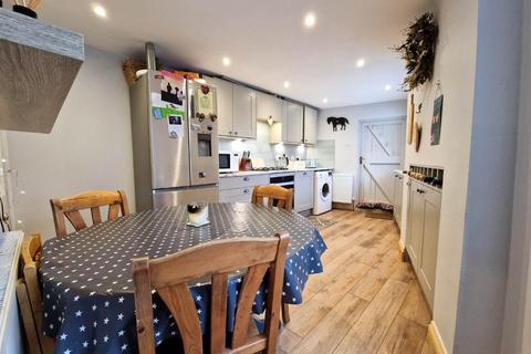 3 bedroom end of terrace house for sale - Cainscross Road, Stroud