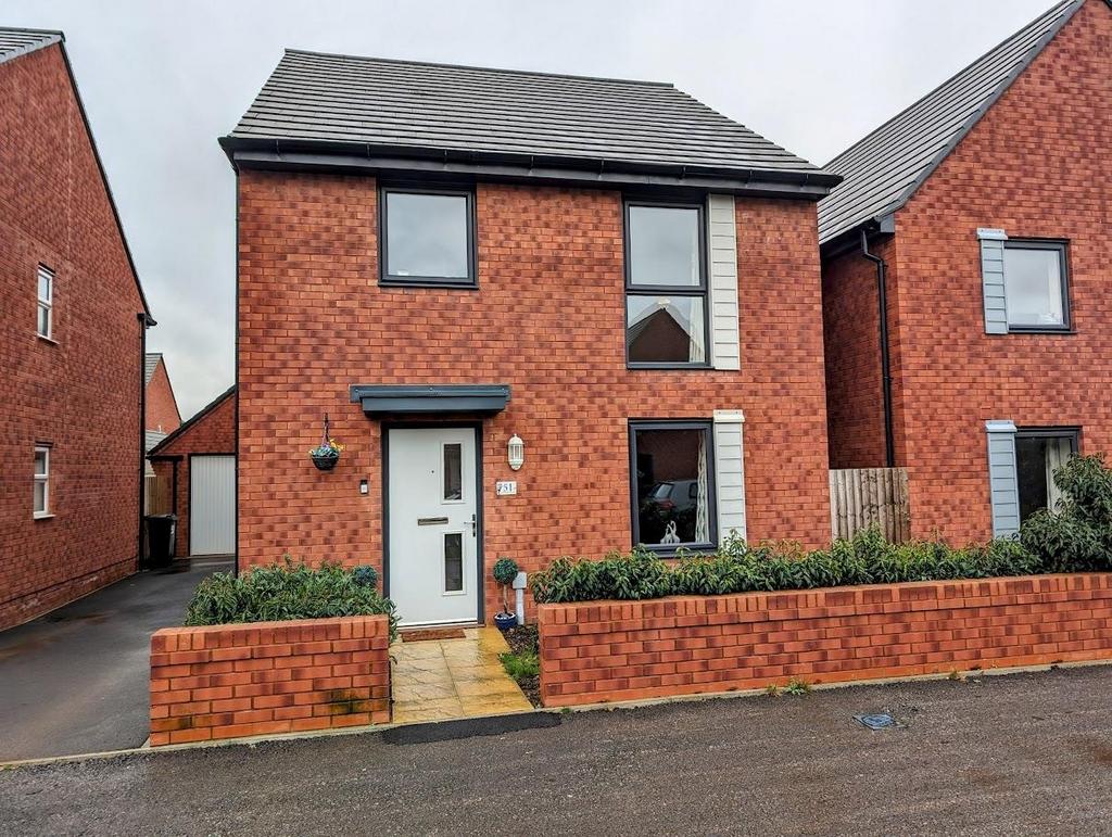 51 Fletcher Road front shot.jpg