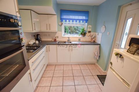 3 bedroom semi-detached house for sale, Flockton Avenue, Sheffield, S13