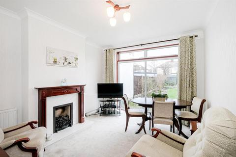 5 Palace View Road, London, E4 9EN