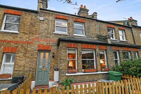 30 Lucas Road, London, SE20 7EE
