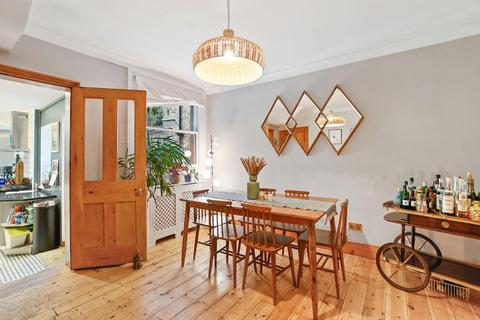 30 Lucas Road, London, SE20 7EE