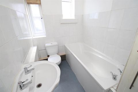 2 bedroom ground floor flat to rent, 60, Grasmere Road, Blackpool