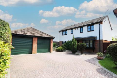 4 bedroom house for sale, Griffin Road, Thame