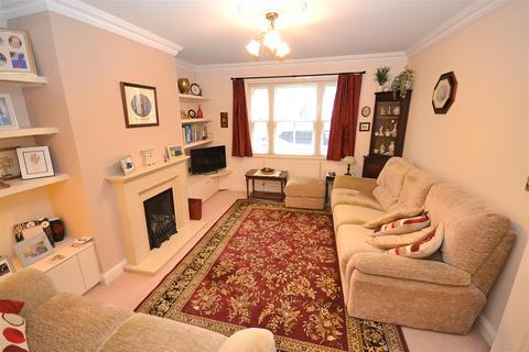 3 bedroom terraced house for sale, Challacombe Street