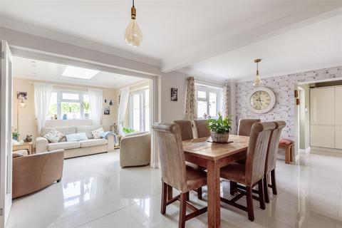 4 bedroom detached house for sale, Seven Acres Road, Preston, Weymouth