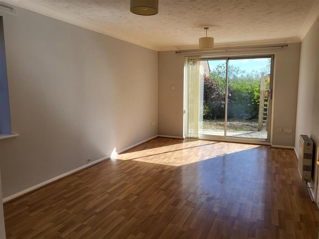 Siting Room/Dining Room