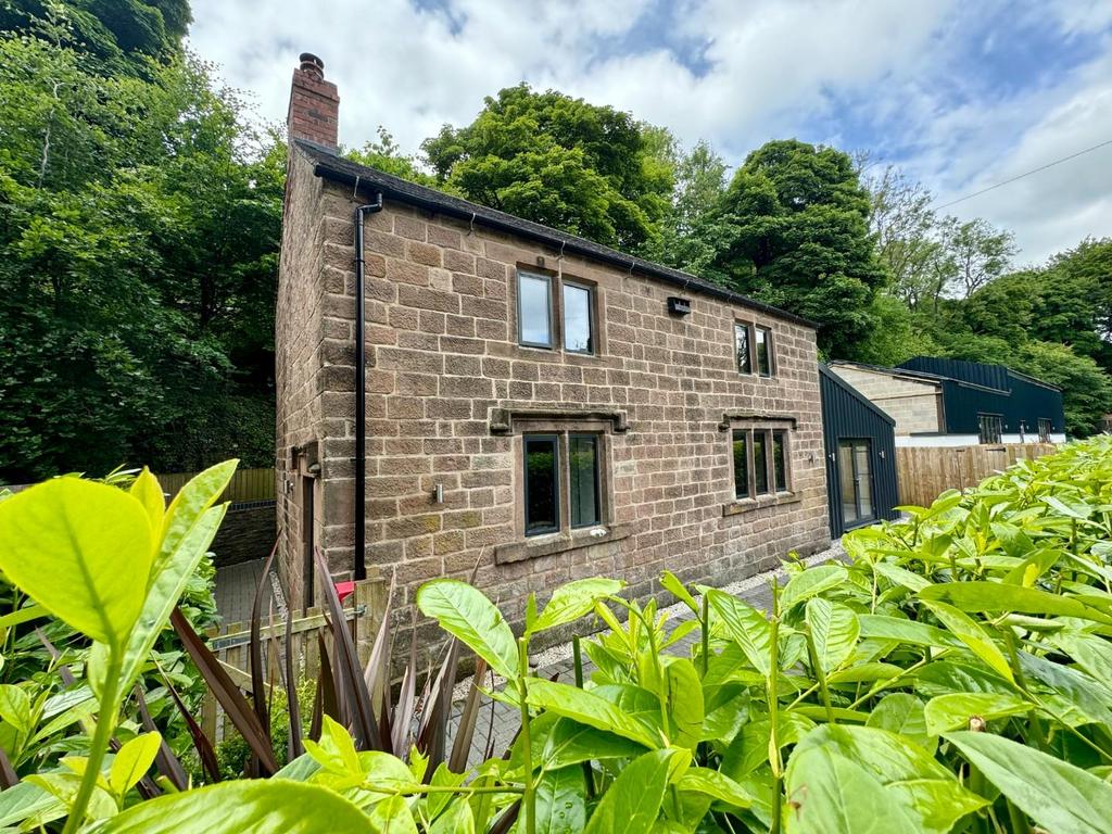 Middleton Road, Wirksworth DE4 4 bed cottage for sale £525,000