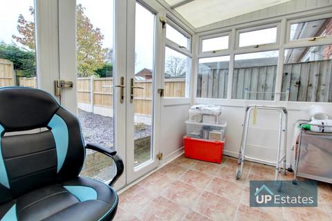 106 Blandford Drive, Coventry, CV2 2NE