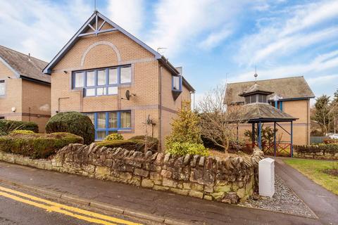 16 Eskview Grove, Dalkeith, EH22 1JW