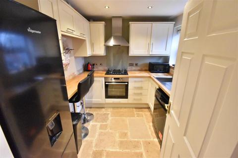 4 bedroom end of terrace house for sale, Turnpike Lane, Redditch