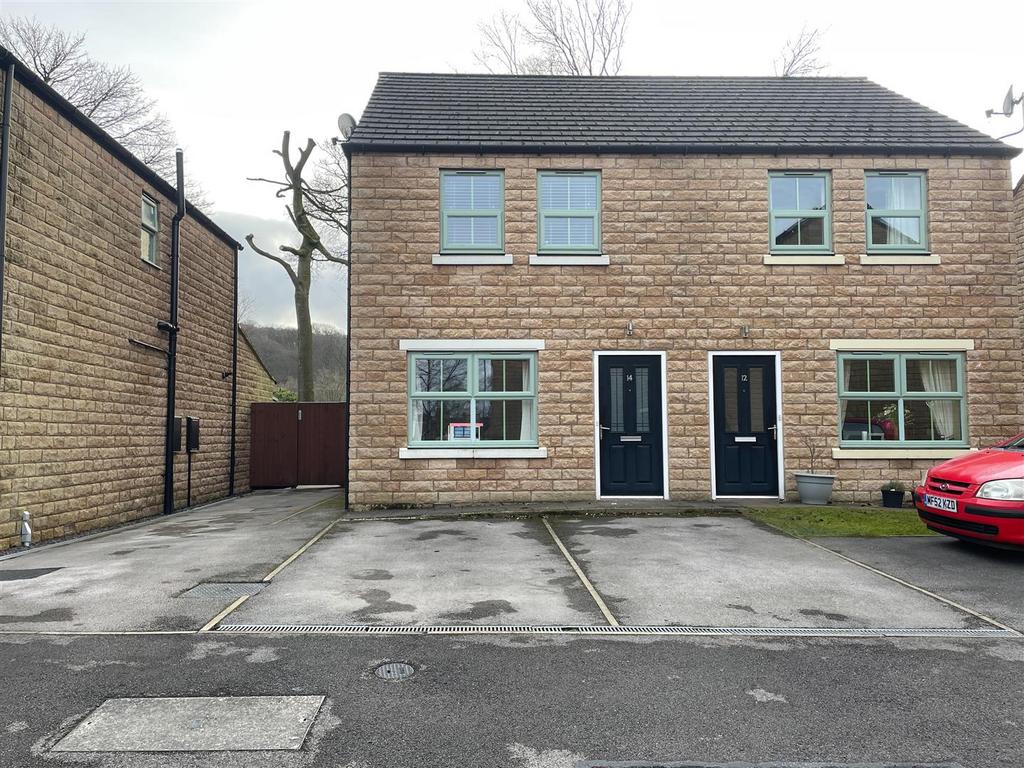 Compton Grove, Buxton 3 bed semidetached house for sale £265,000