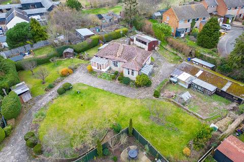3 bedroom detached bungalow for sale, GREAT PROJECT: Standon, Herts