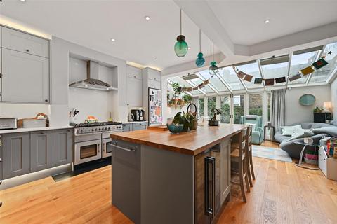 58 Bradmore Park Road, London, W6 0DT