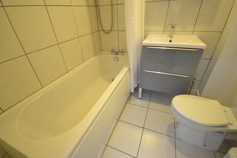 1 bedroom flat to rent, West Street, Leicester