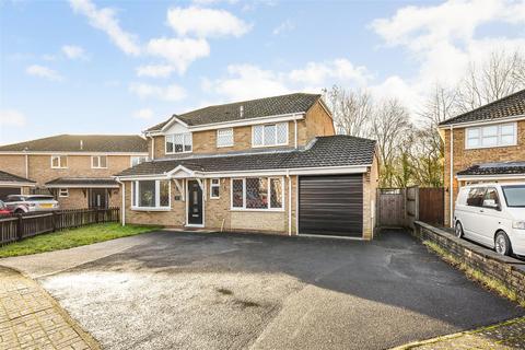 4 bedroom detached house for sale, Eastmeare Court, Totton, Hampshire