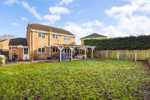 4 bedroom detached house for sale, Eastmeare Court, Totton, Hampshire