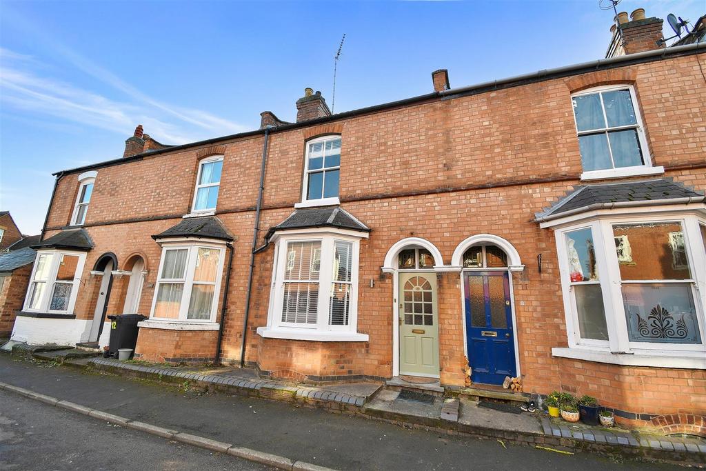 Beaconsfield Street West, Leamington Spa 2 bed terraced house for sale