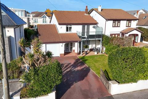 4 bedroom detached house for sale - Warren Edge Close, Bournemouth, BH6